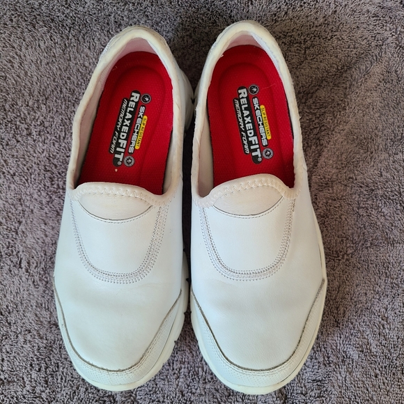 Skechers Relaxed Fit Memory Foam Slip Resistant Slip On Nurse Work Sneakers 5 - Picture 3 of 15